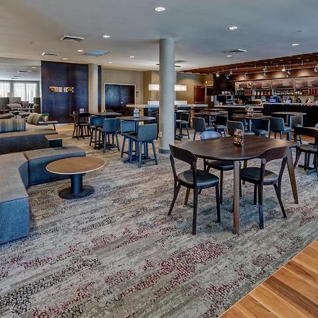 Courtyard By Marriott Troy Hotel Exterior foto
